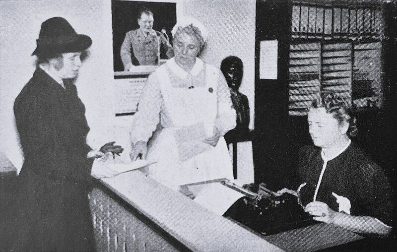 Datei:DRK-Beratungsstelle-Alten-Schau-1939.jpg